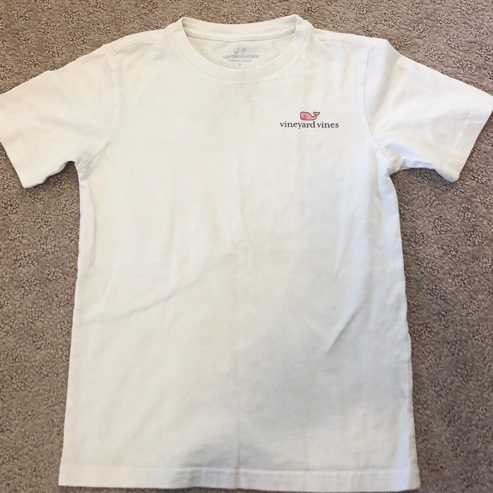 Vineyard vines Tee